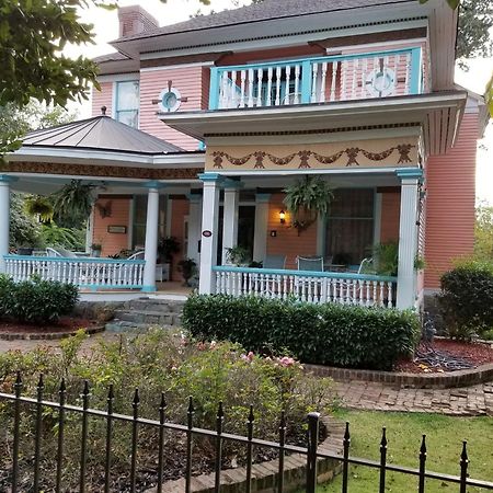 The Peach House Bed & Breakfast Atlanta Exterior photo